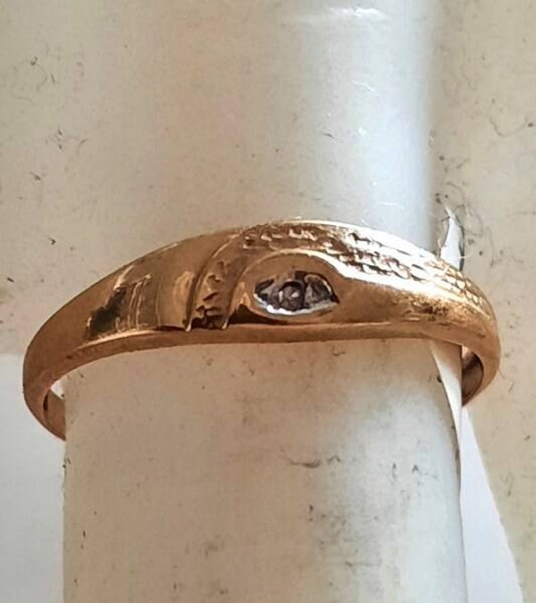 Vintage 8-karaat gouden ring met Diamant. Maat 19,2  (7)