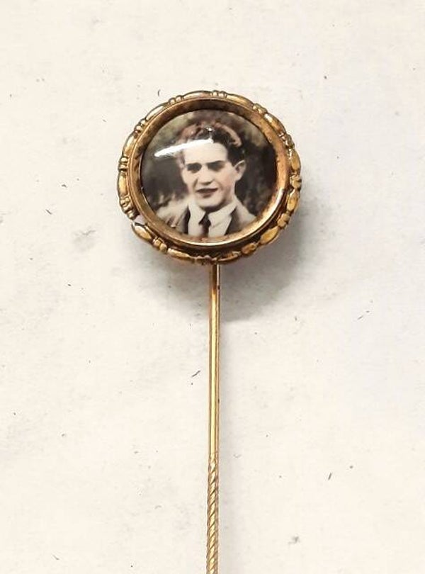 Antieke Goud doublé dasspeld met portret (7131-609)