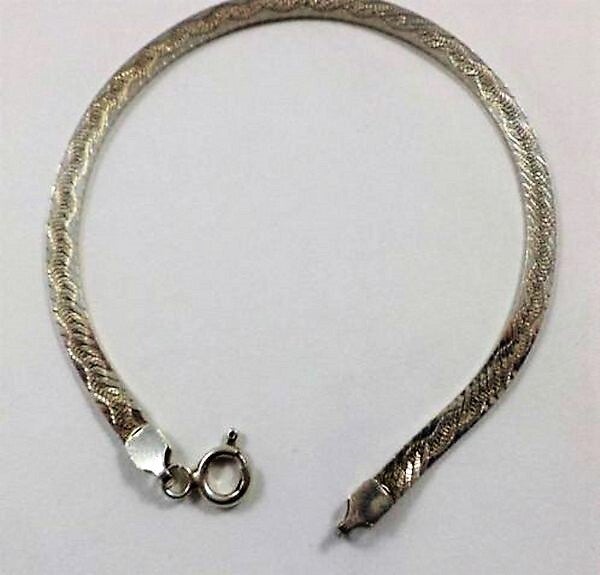 Zilveren armband, geweven platte bandschakel, gemerkt 925 Italy. (7194-448)