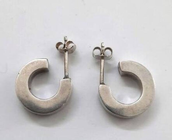 Minimalistische zilveren oorringen in C-vorm 925 (7199-73)