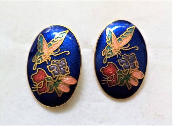 Vintage cloisonne oorbellen blauw met bloemen en vlinder (7269-943)