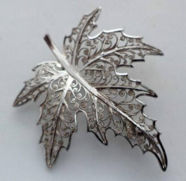 Grote opengewerkte sterling zilver Esdoornblad broche (7285-3638)