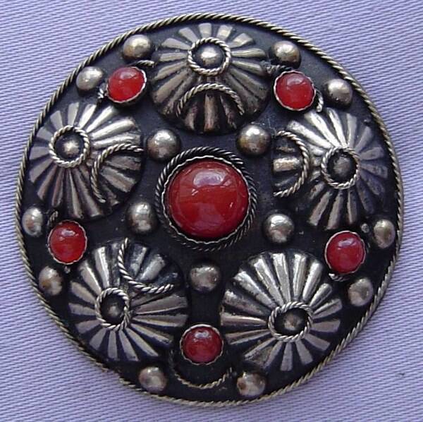 Prachtige Art Deco Schildbroche – zilver & karneool (7391-4021)