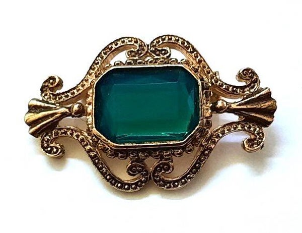 Prachtige vintage broche met grote groene steen Antiek-look (7419-3957)