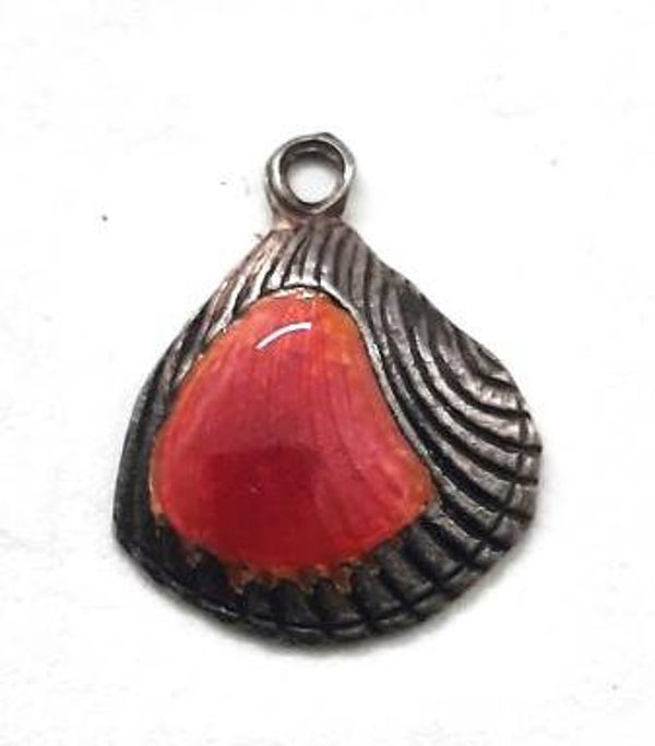 Zilveren hangertje schelpje met rood emaille Reu 800 (7545)