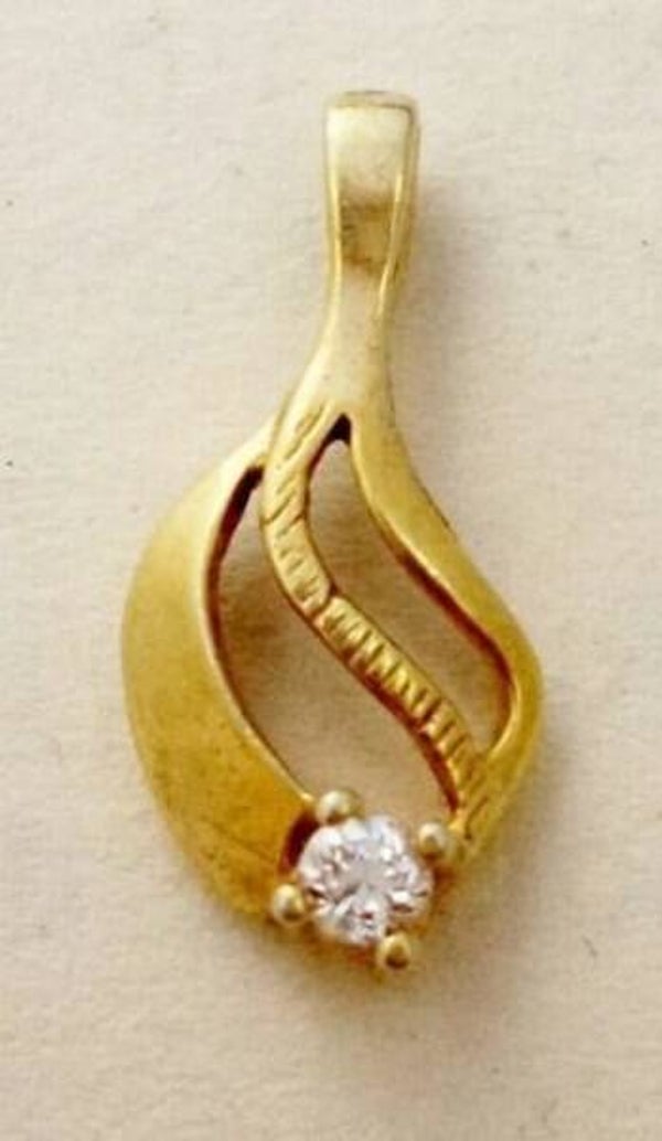 Goud op zilver hanger, stijlvol, met steentje 925 LS (7614-935)