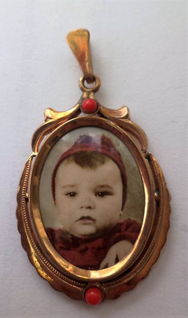 Antieke Doublé Fotohanger met koraalkleurige steentjes (7812-1032)