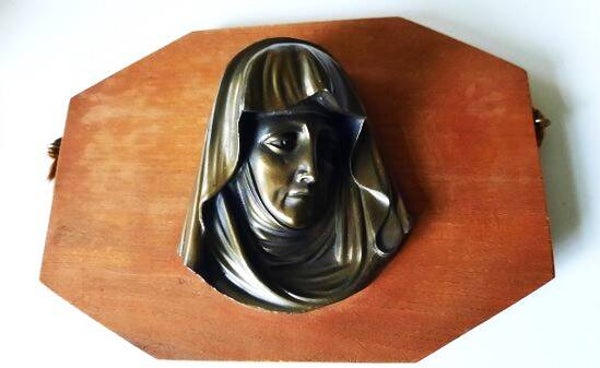 Vintage Wandbord Heilige Maria bronslook op hout