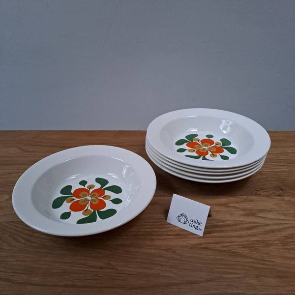Soepborden oranje groene bloemen (Stavangerflint, Noorwegen)