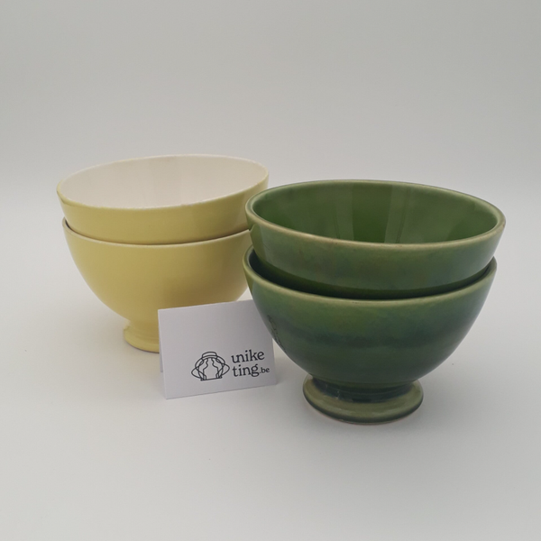 Duo ontbijt- of soepkommetjes (Boch, 1900-1920)