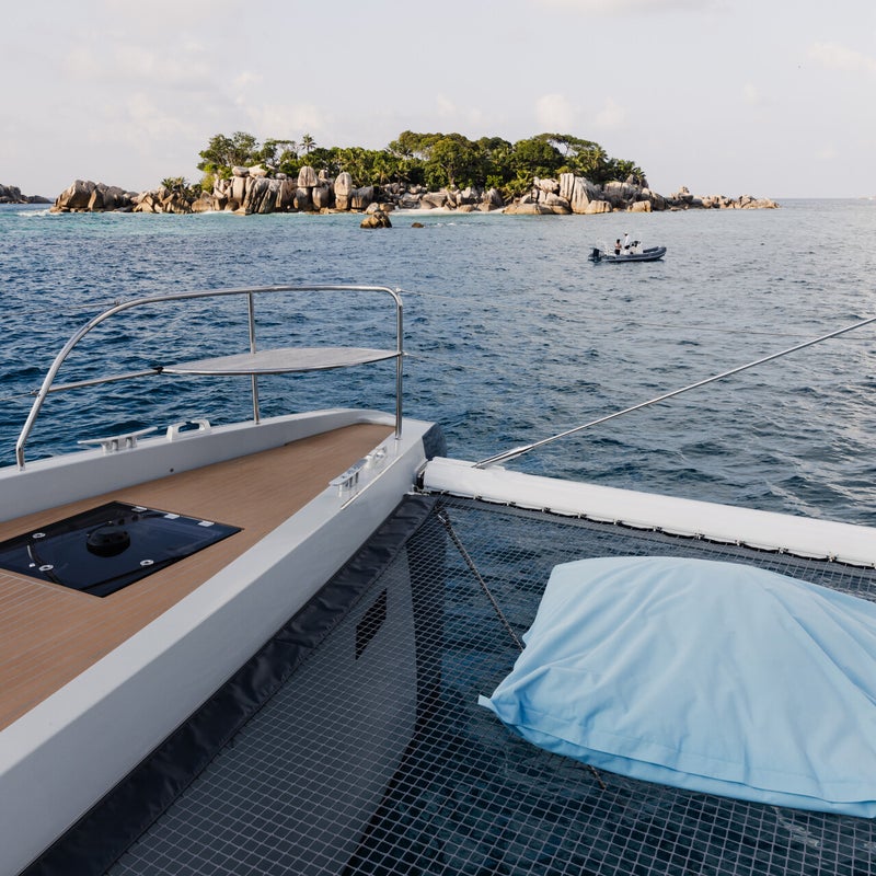 126-sop280125-20250204-spirit-of-ponant-seychelles-coco-island-standard-z71nnd.jpg