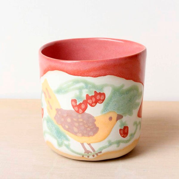 Cup The strawberrythief