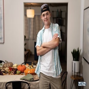 right-in-front-of-my-turkey-1-standard.jpg