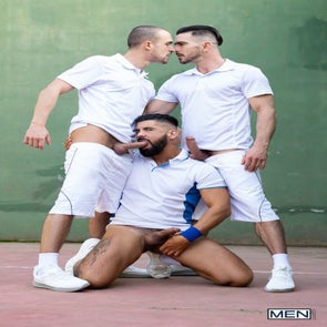 smashing-on-the-court-10-standard.jpg