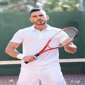 smashing-on-the-court-4-standard.jpg