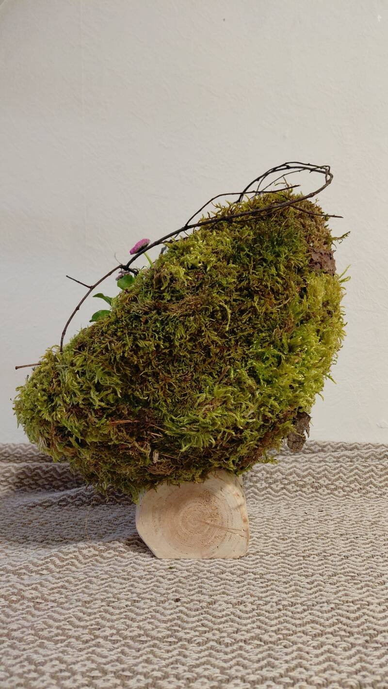 Half A Flowerball 34X32cm