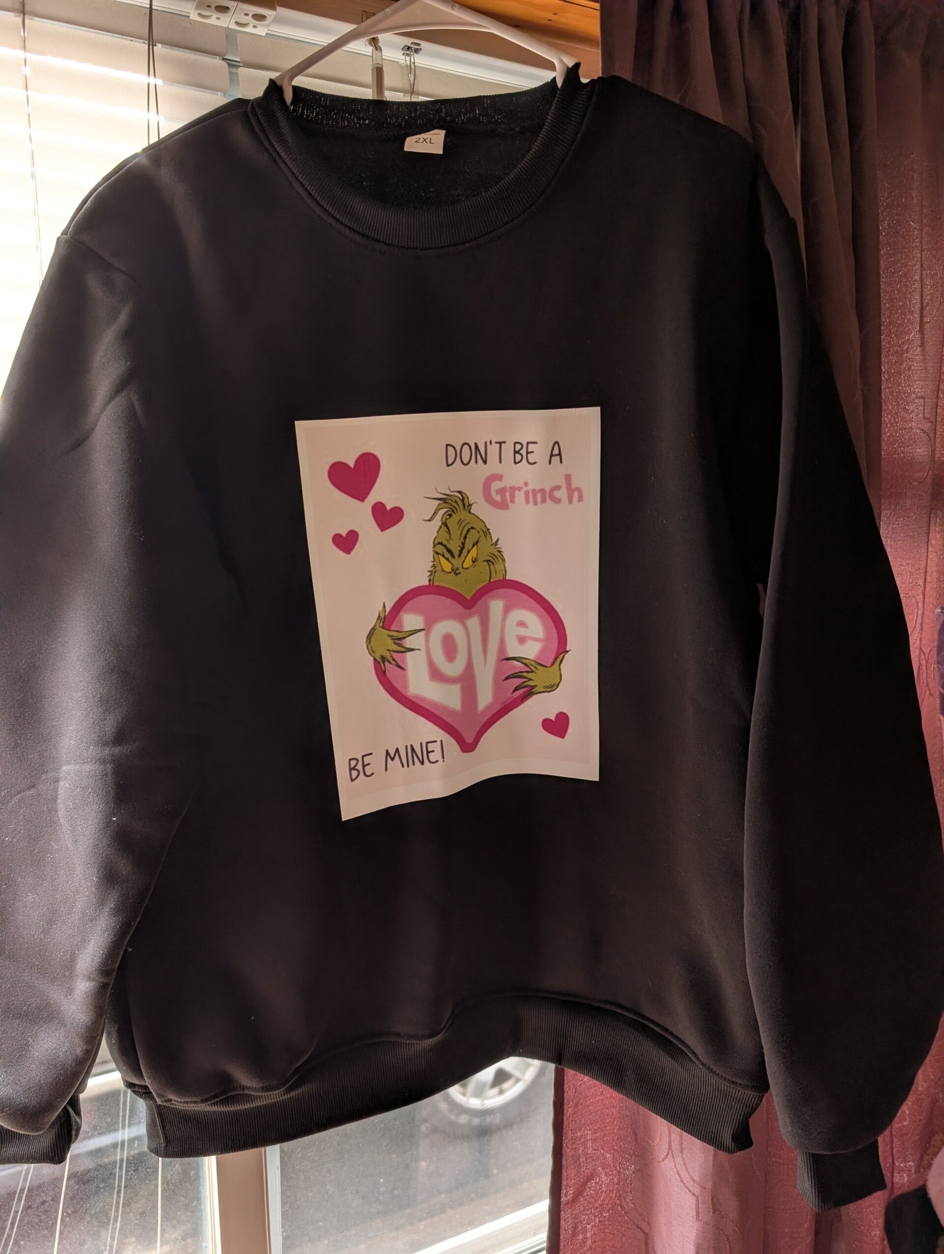 Grinch Valentines day sweatshirt