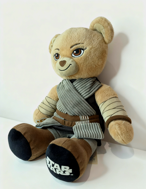 Rey Skywalker - The Force Awakens - Bear