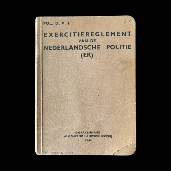 Origineel WW2 boekje 'Exercitiereglement van de Nederlandsche Politie' 1942