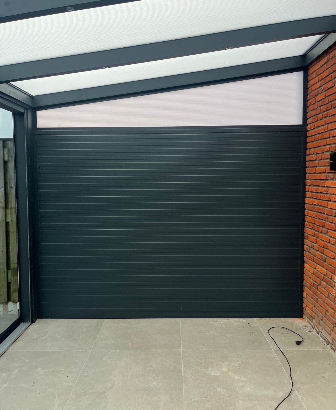 isolatie panelen + polycarbonaat spie ( meest gekozen )