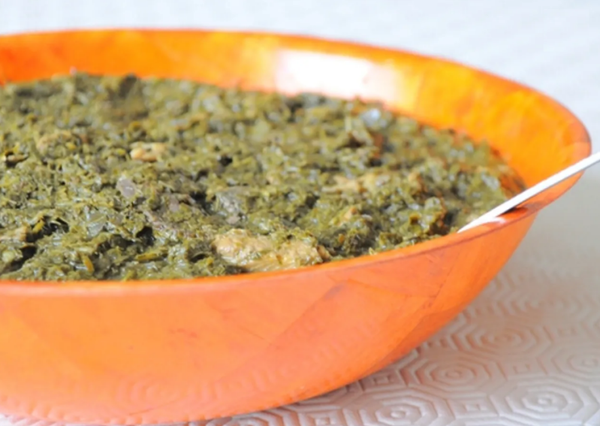 Feuilles de manioc - Pondu  sakas saka