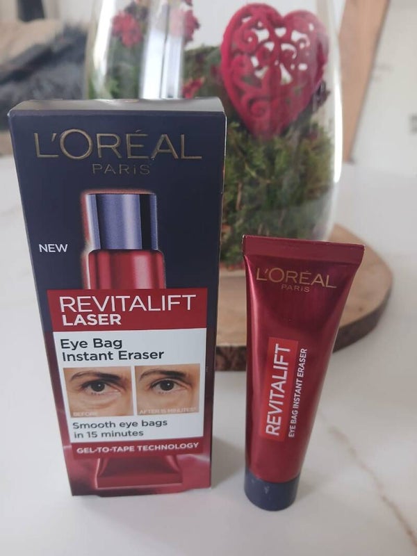 L’Oréal Paris Revitalift Laser soin yeux anti-enflures et anti-cernes