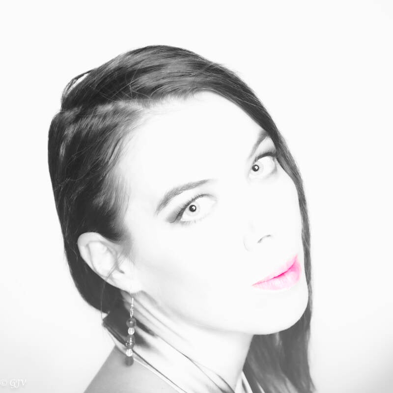 denisa-3465-edit-standard.jpg