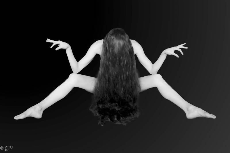denisa-3543-edit-standard.jpg
