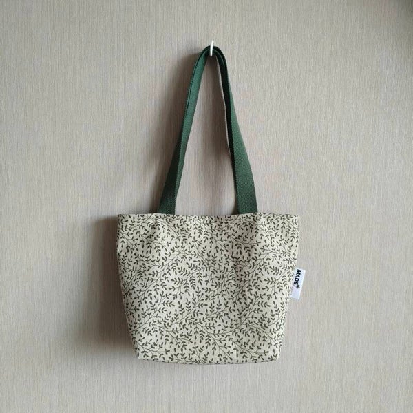 Shopper small