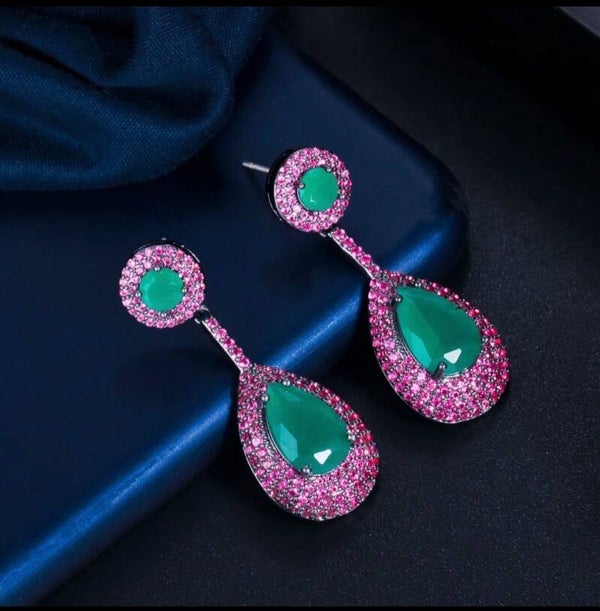 Elegant Red Green Cubic Zirconia Paved Engagement Party Dangle Water Drop Earrings