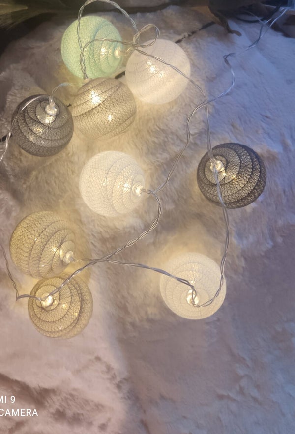 Kerstverlichting led katoen ballen - 10 ballen  -