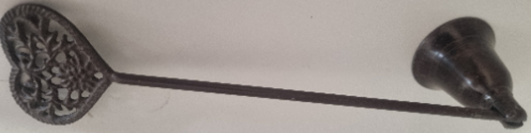 Eteignoir à bougie manche coeur