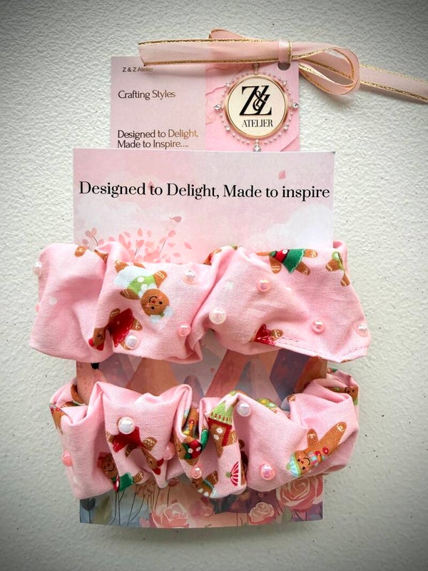 Gingerbread Pearl Delight Scrunchie Set