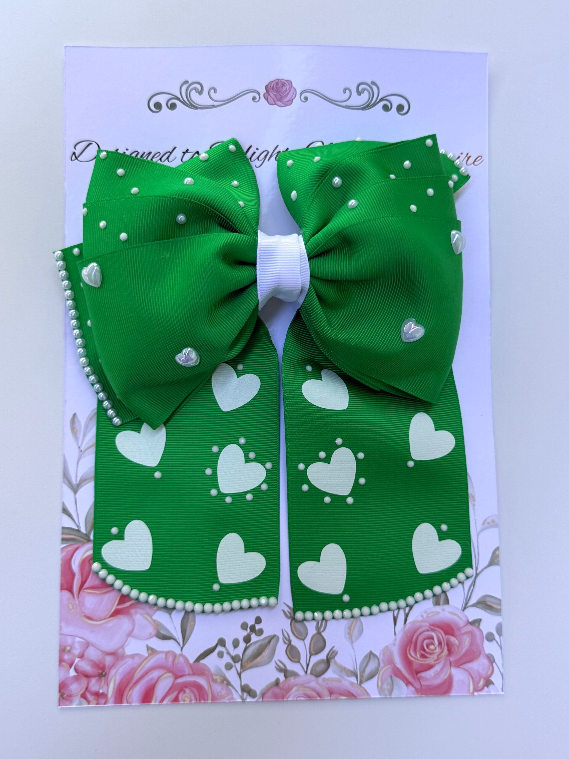 Emerald Heart Charm Bow