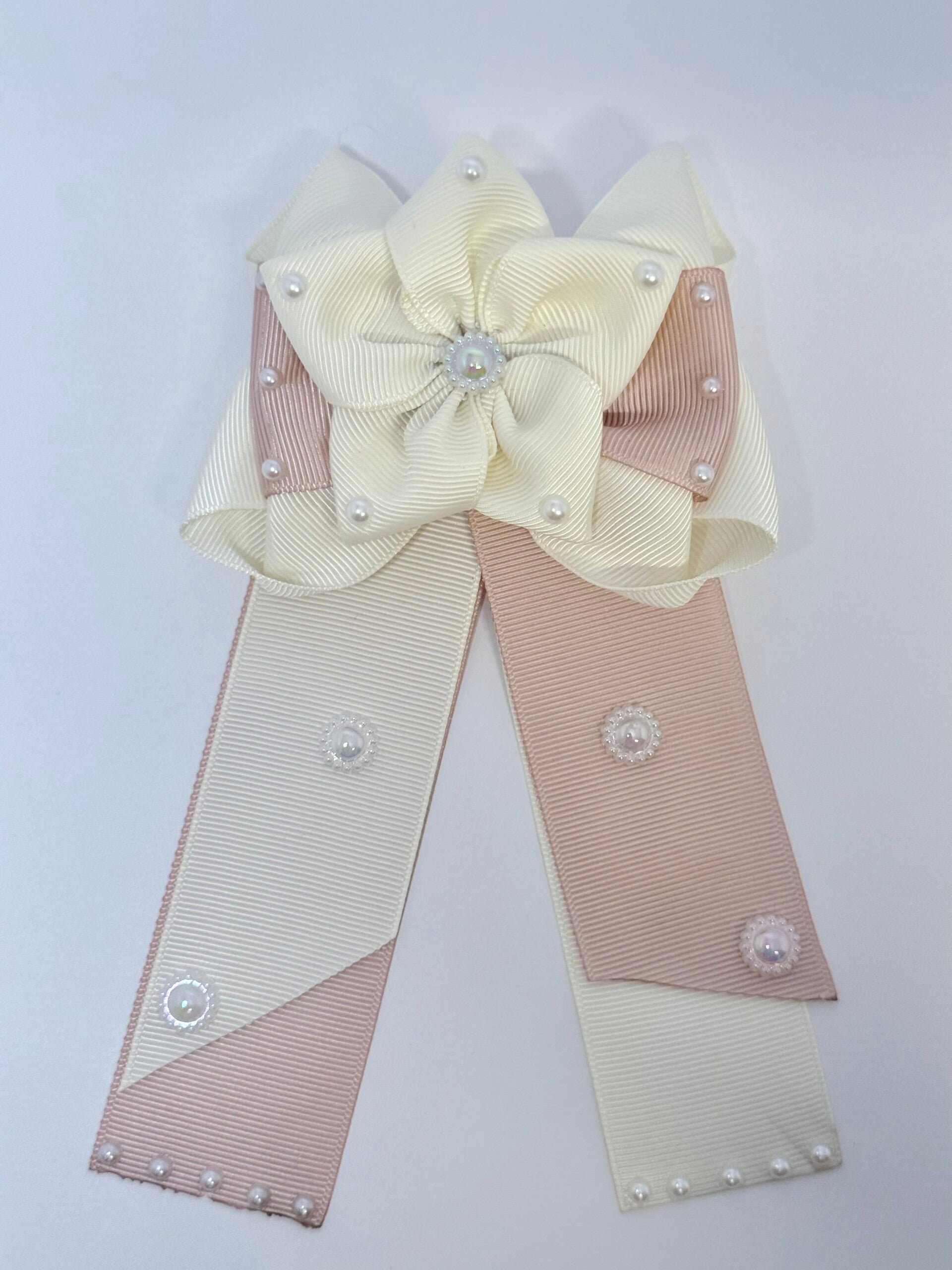 Ivory Rose Heirloom Bow