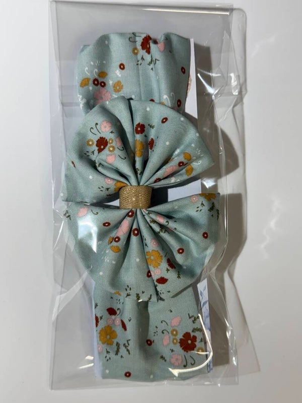🌸 Blue Garden Girls’ Boutique Bow