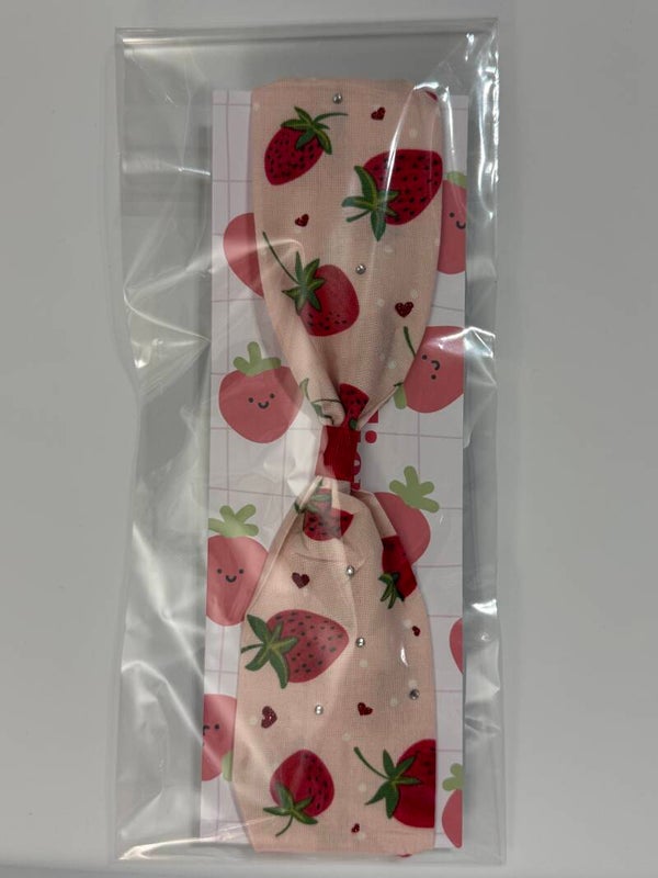 🍓 Strawberry Sweetheart Hair Bow