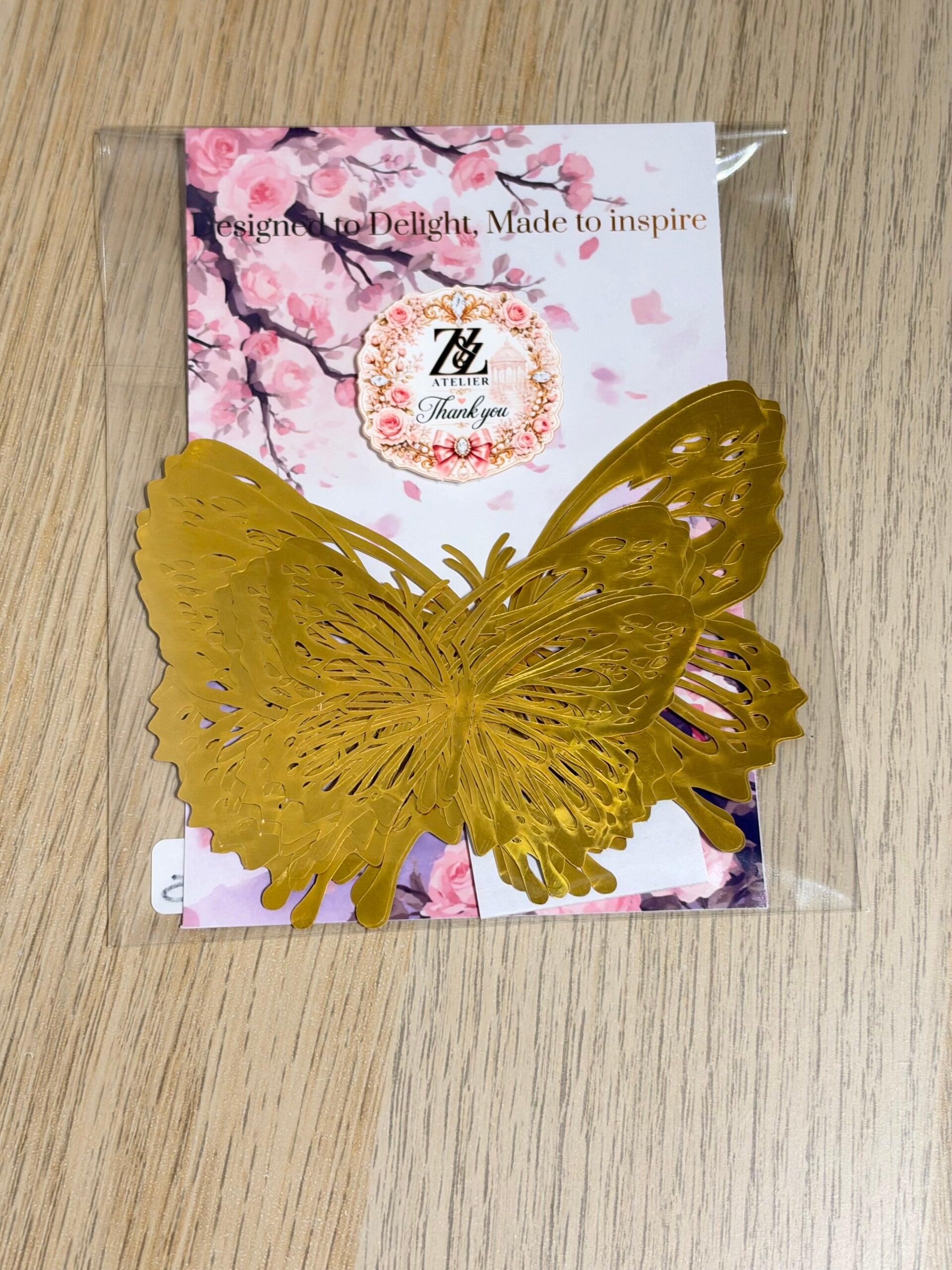 2 Gold Butterflies – 10 Pieces 🦋