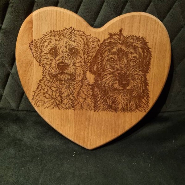 Gepersonaliseerde Beuken Hart Borrelplank met Huisdier