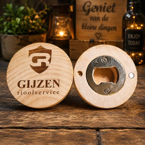 Houten magnetische bieropener