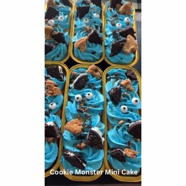 Cookie Monster Mini Cake