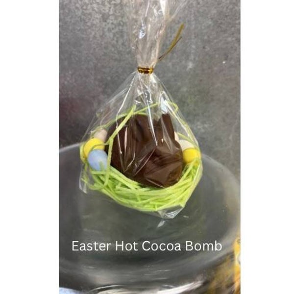 Easter Hot Cocoa Bomb