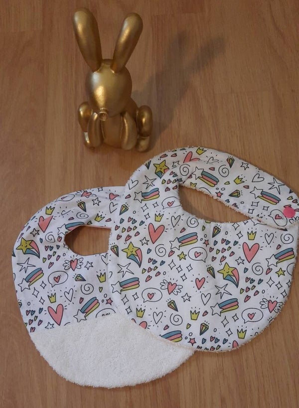 Bavoir naissance - Petits coeurs et arc-en-ciel (Lot de 2)