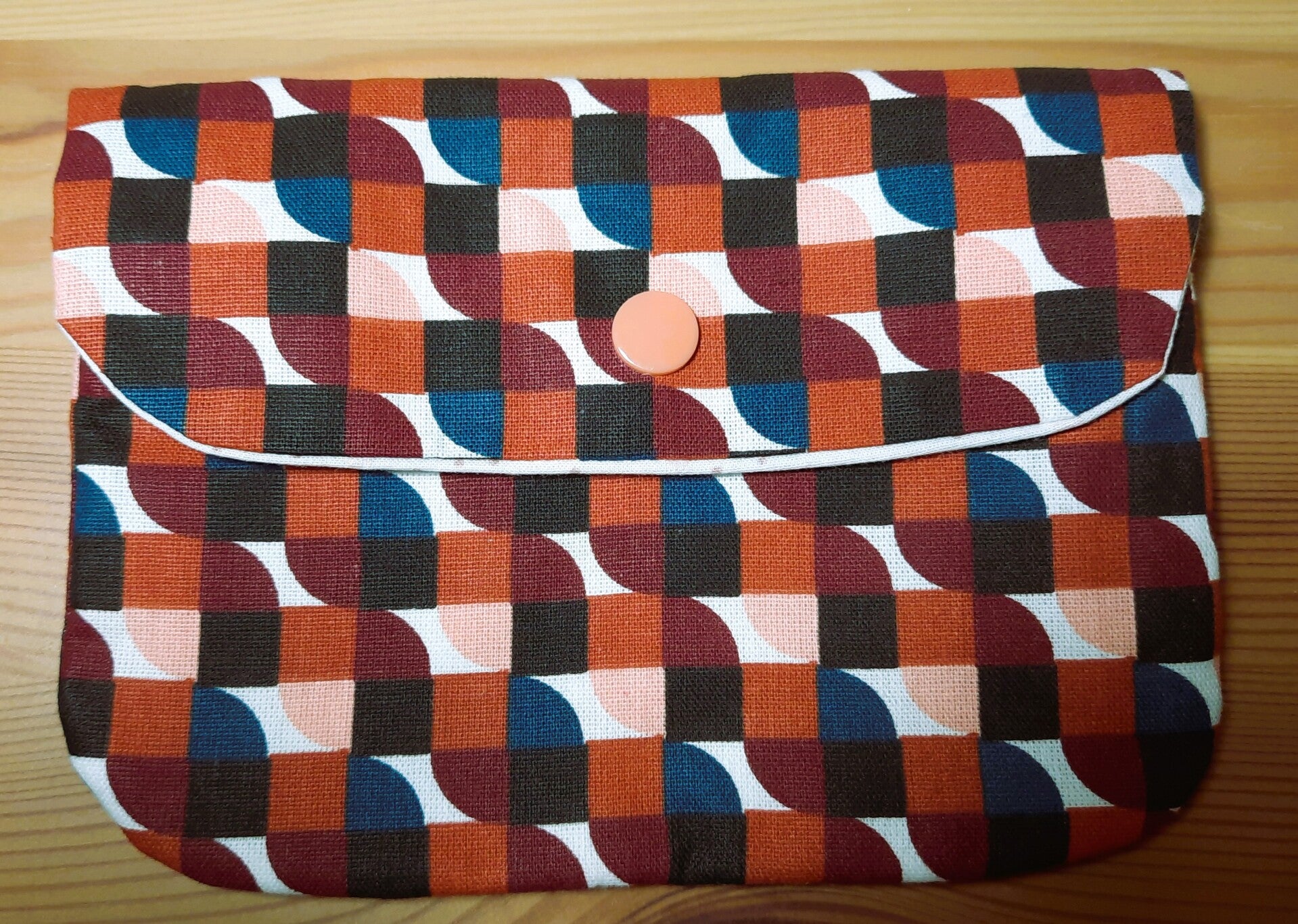 Pochette identité - Géométrique / bordeaux