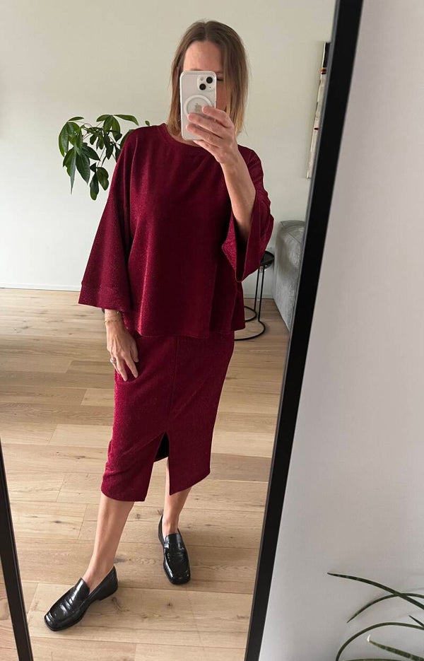 Beverly skirt, cherry