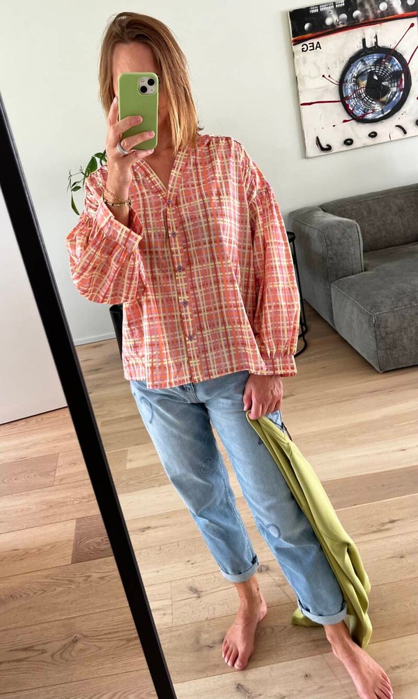 Scottie blouse, multi check