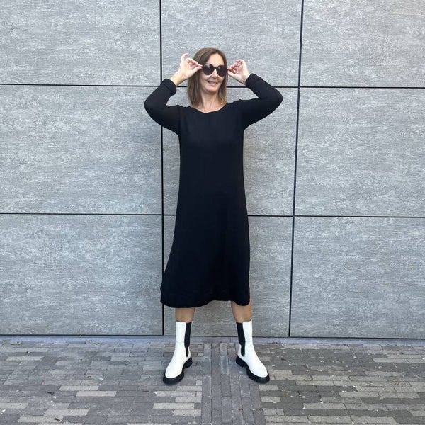 Halflange jurk met splitjes, zwart