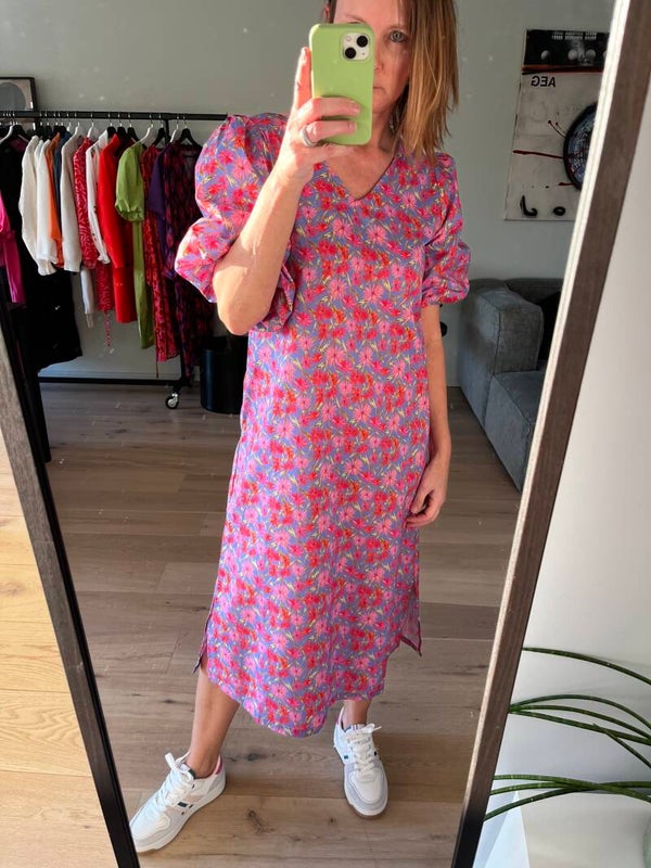 Juul dress, blue flower