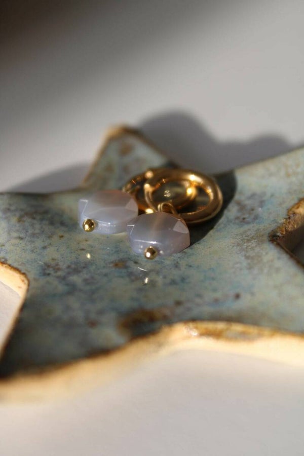 Single grey agate hoop gold