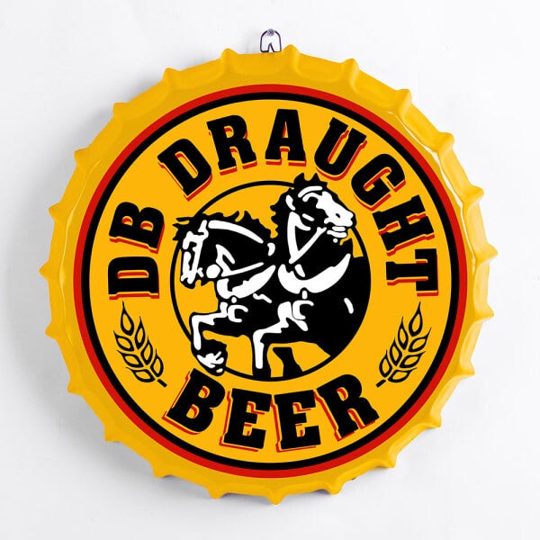 Bottle top wall hanging DB Draught
